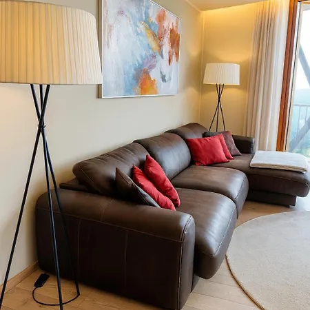 Deluxe, 3br, Balcony, Spa,ski In-ski Out Daire Katschberghöhe