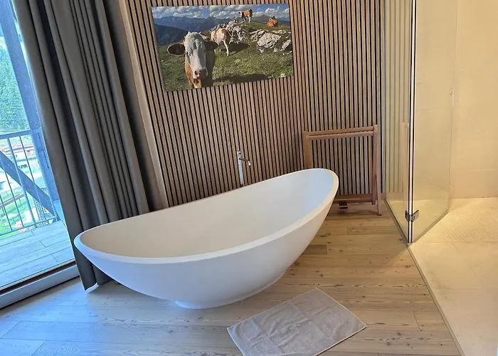 Deluxe, 3br, Balcony, Spa,ski In-ski Out Apartament *